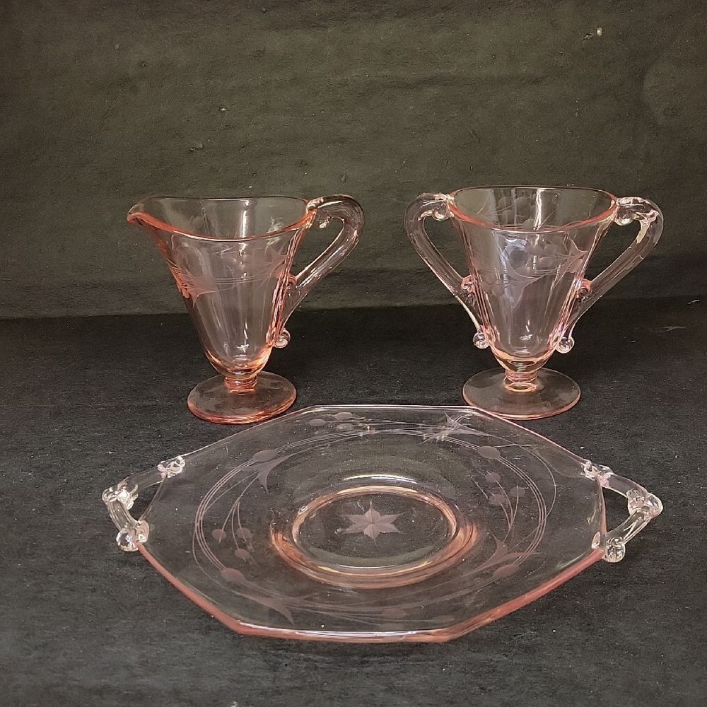 Vintage Pink Depression Glass  Creamer Set Etched‎ Design - With Hexagon Plate